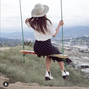 Lack of color hat